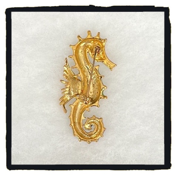 💕Fun Seahorse Brooch / Pin💕 - Picture 4 of 6